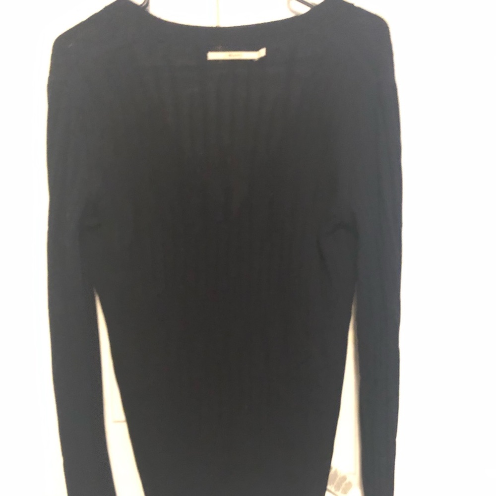 Light buttoned cardigan